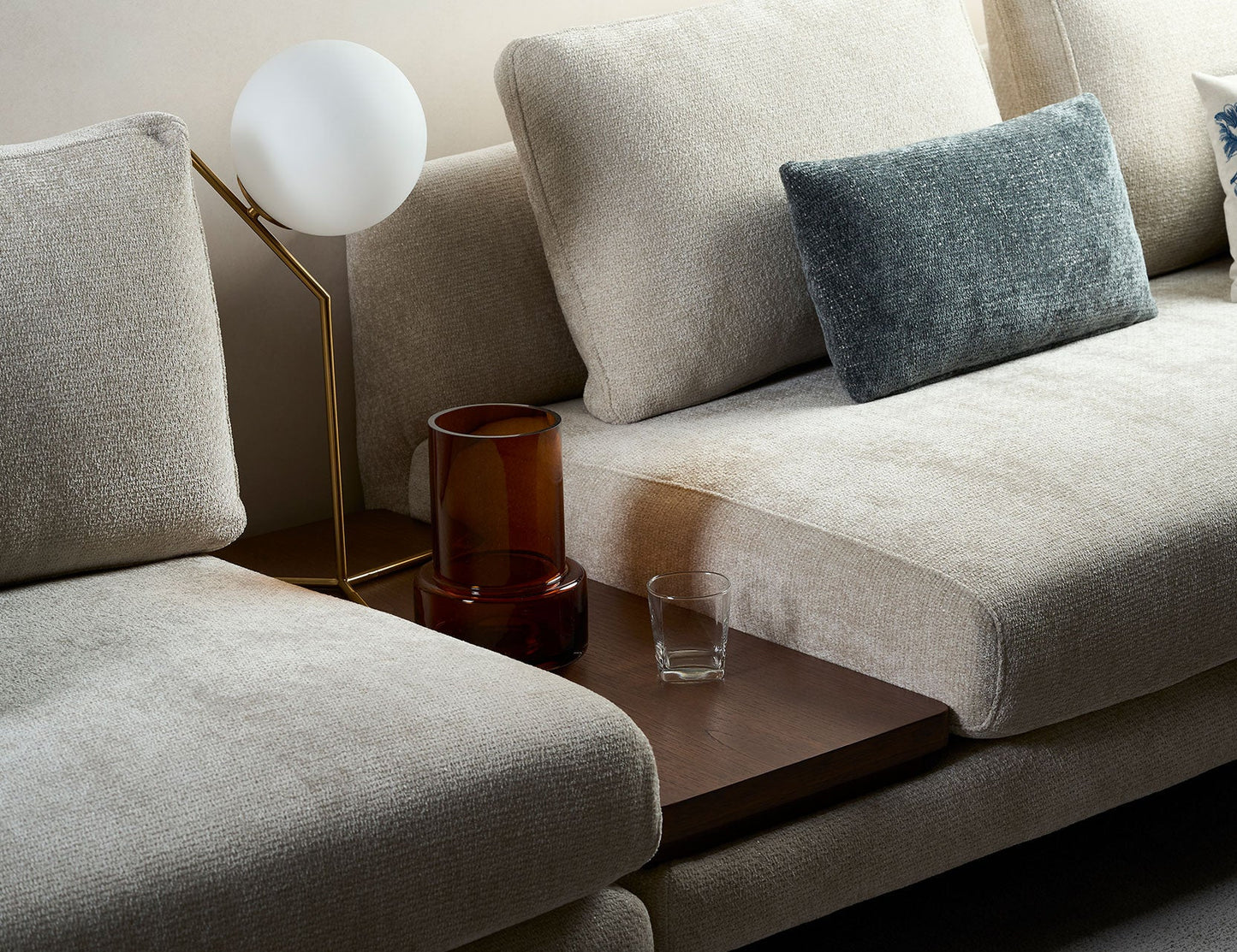 Grand canapé modulaire en tissu EVITA avec housses de coussin amovibles