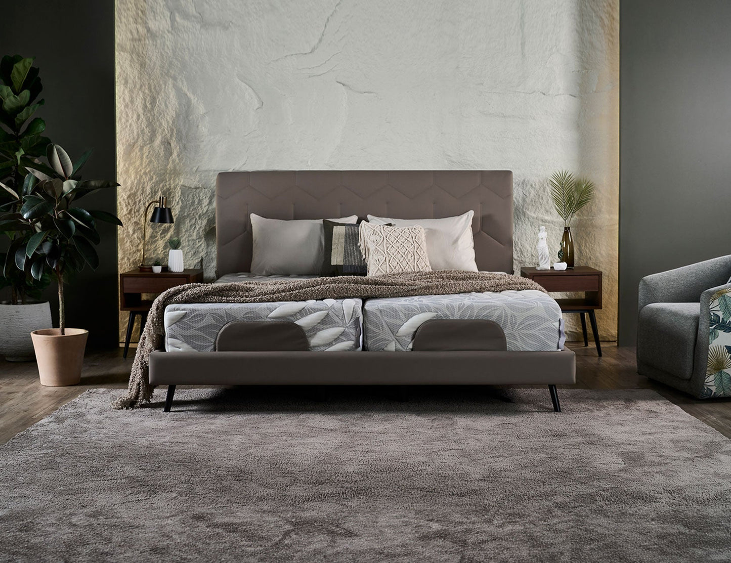Lit réglable DRIFT + matelas Natura et ports USB