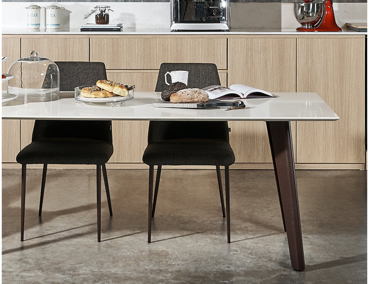 Table à manger avec plateau en quartz KAY